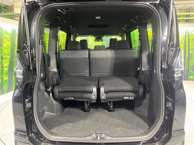 ヴォクシー ハイブリッドS-G 禁煙車 セーフティセンス 純正10.5インチナビ バックカメラ 両側電動スライド ETC オートハイビーム LEDライト オートエアコン 電動パーキングブレーキ 純正16インチAW(10枚目)