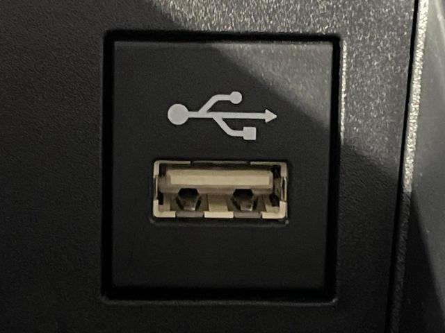 ヴォクシー ハイブリッドS-G 禁煙車 セーフティセンス 純正10.5インチナビ バックカメラ 両側電動スライド ETC オートハイビーム LEDライト オートエアコン 電動パーキングブレーキ 純正16インチAW(26枚目)