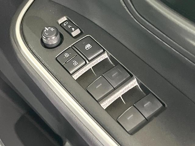 ヴォクシー ハイブリッドS-G 禁煙車 セーフティセンス 純正10.5インチナビ バックカメラ 両側電動スライド ETC オートハイビーム LEDライト オートエアコン 電動パーキングブレーキ 純正16インチAW(41枚目)