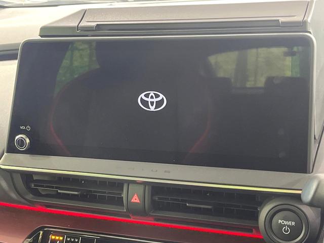 プリウス Ｚ　禁煙車　セーフティセンス　純正１２．３型ナビ　全周囲カメラ　シートエアコン　ブラインドスポットモニター　パークアシスト　ＡＣ１００Ｖ電源　パワーシート　電動リアゲート　オートハイビーム　ＬＥＤライト（3枚目）