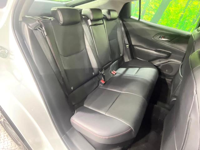 プリウス Ｚ　禁煙車　セーフティセンス　純正１２．３型ナビ　全周囲カメラ　シートエアコン　ブラインドスポットモニター　パークアシスト　ＡＣ１００Ｖ電源　パワーシート　電動リアゲート　オートハイビーム　ＬＥＤライト（9枚目）