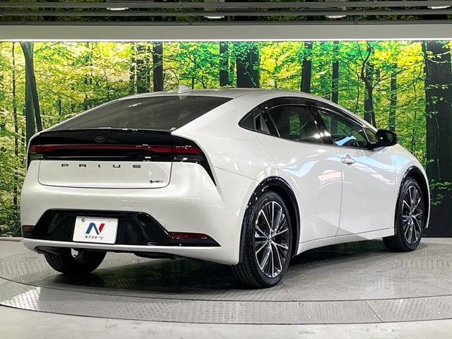 プリウス Ｚ　禁煙車　セーフティセンス　純正１２．３型ナビ　全周囲カメラ　シートエアコン　ブラインドスポットモニター　パークアシスト　ＡＣ１００Ｖ電源　パワーシート　電動リアゲート　オートハイビーム　ＬＥＤライト（17枚目）
