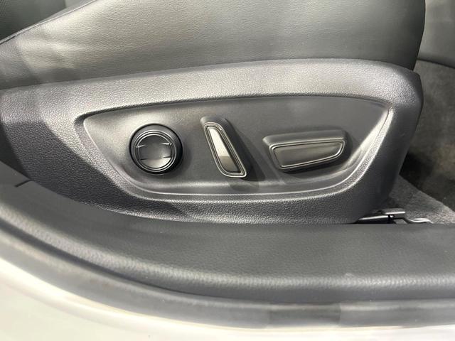 プリウス Ｚ　禁煙車　セーフティセンス　純正１２．３型ナビ　全周囲カメラ　シートエアコン　ブラインドスポットモニター　パークアシスト　ＡＣ１００Ｖ電源　パワーシート　電動リアゲート　オートハイビーム　ＬＥＤライト（37枚目）