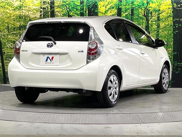 アクア Ｓ　禁煙車　純正ナビ　地デジ　Ｂｌｕｅｔｏｏｔｈ再生　オートエアコン　オートライト　スマートキー　プッシュスタート　スペアタイヤ　ドラレコ（17枚目）