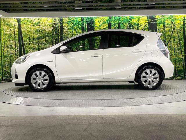 アクア Ｓ　禁煙車　純正ナビ　地デジ　Ｂｌｕｅｔｏｏｔｈ再生　オートエアコン　オートライト　スマートキー　プッシュスタート　スペアタイヤ　ドラレコ（32枚目）