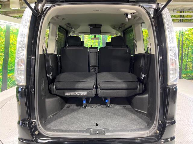 セレナ ハイウェイスター S-ハイブリッド 禁煙車 純正ナビ バックカメラ フリップダウンモニター 両側電動スライド リアオートエアコン ETC スマートキー クルーズコントロール 横滑り防止装置 純正アルミホイール アイドリングストップ(10枚目)