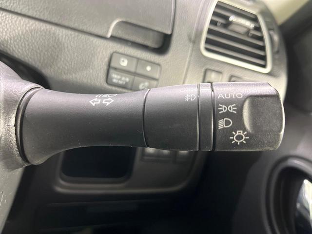 セレナ ハイウェイスター S-ハイブリッド 禁煙車 純正ナビ バックカメラ フリップダウンモニター 両側電動スライド リアオートエアコン ETC スマートキー クルーズコントロール 横滑り防止装置 純正アルミホイール アイドリングストップ(31枚目)