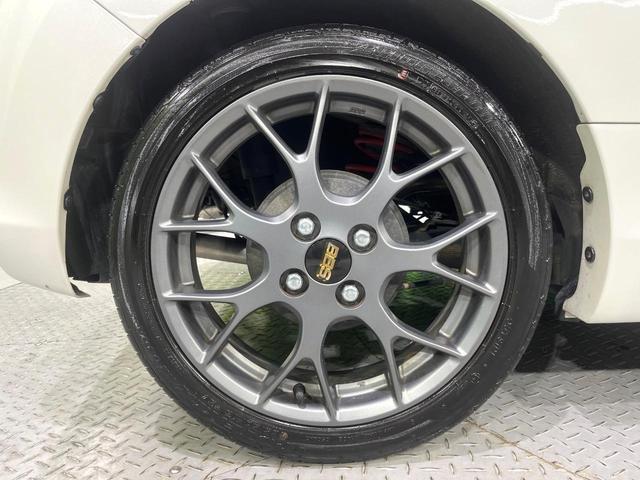 コペン GR スポーツ 禁煙車 MT車 SDナビ シートヒーター Bluetooth フルセグTV スマートキー オートエアコン LEDヘッド&フォグ BBS製16インチAW MOMO製革巻きステアリングホイール(45枚目)