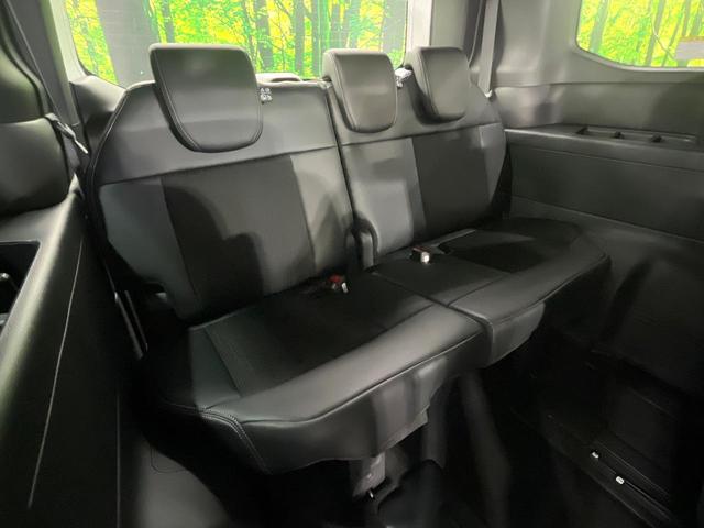 ステップワゴン ｅ：ＨＥＶスパーダ　登録済未使用車　衝突被害軽減システム　両側電動スライドドア　１１．４インチ純正ナビ　レーダークルーズ　電動リアゲート　バックカメラ　ハーフレザーシート　スマートキー　ＬＥＤヘッド　シートヒーター（10枚目）