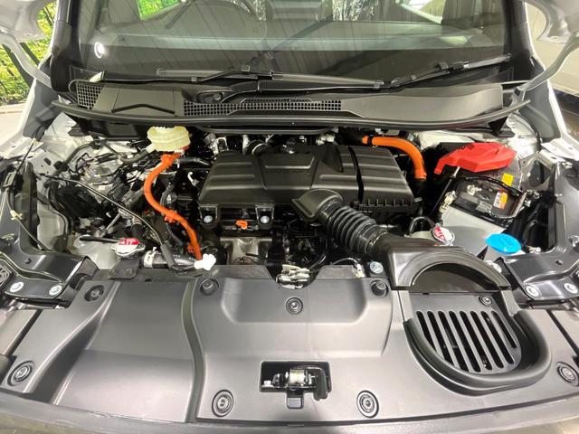 ステップワゴン ｅ：ＨＥＶスパーダ　登録済未使用車　衝突被害軽減システム　両側電動スライドドア　１１．４インチ純正ナビ　レーダークルーズ　電動リアゲート　バックカメラ　ハーフレザーシート　スマートキー　ＬＥＤヘッド　シートヒーター（19枚目）