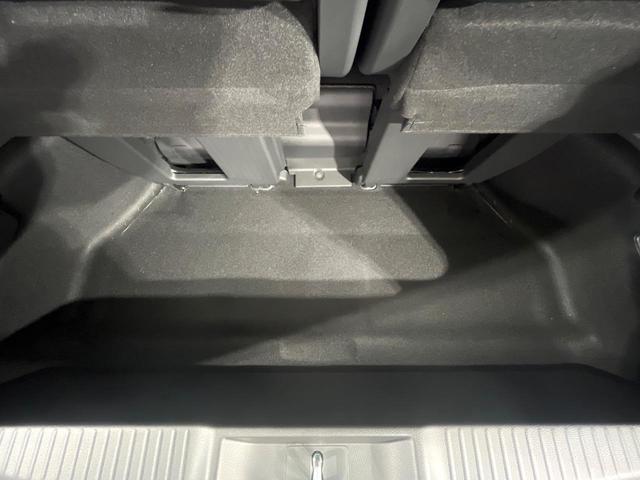 ステップワゴン ｅ：ＨＥＶスパーダ　登録済未使用車　衝突被害軽減システム　両側電動スライドドア　１１．４インチ純正ナビ　レーダークルーズ　電動リアゲート　バックカメラ　ハーフレザーシート　スマートキー　ＬＥＤヘッド　シートヒーター（44枚目）