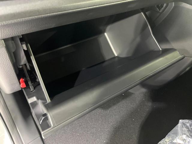 ステップワゴン ｅ：ＨＥＶスパーダ　登録済未使用車　衝突被害軽減システム　両側電動スライドドア　１１．４インチ純正ナビ　レーダークルーズ　電動リアゲート　バックカメラ　ハーフレザーシート　スマートキー　ＬＥＤヘッド　シートヒーター（45枚目）