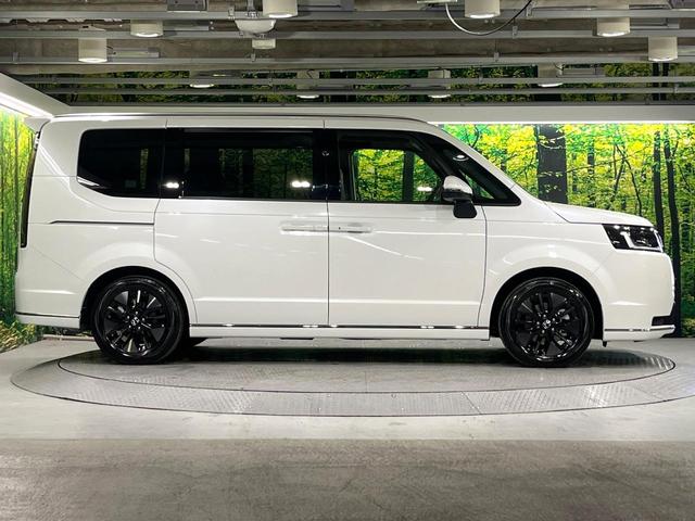ステップワゴン ｅ：ＨＥＶスパーダ　登録済未使用車　衝突被害軽減システム　両側電動スライドドア　１１．４インチ純正ナビ　レーダークルーズ　電動リアゲート　バックカメラ　ハーフレザーシート　スマートキー　ＬＥＤヘッド　シートヒーター（56枚目）
