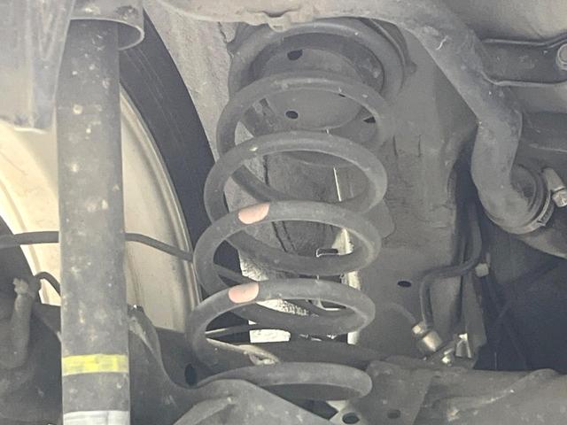 タント カスタムX トップエディションSA 禁煙車 スマートアシスト 純正8型ナビ バックカメラ 電動スライドドア ETC オートエアコン 後席サンシェード スマートキー 横滑り防止装置 純正14インチアルミホイール LEDライト(21枚目)