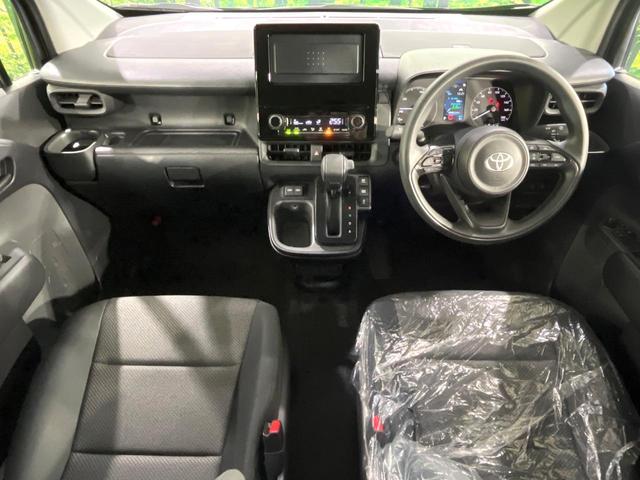 シエンタ ハイブリッドＸ　登録済未使用車　衝突軽減　レーダークルーズ　電動スライドドア　スマートキー　ＬＥＤヘッドライト　オートハイビーム　オートエアコン　オートライト　電動格納ドアミラー　バニティミラー（2枚目）