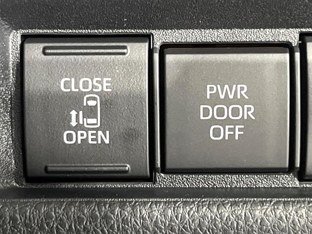 シエンタ ハイブリッドＸ　登録済未使用車　衝突軽減　レーダークルーズ　電動スライドドア　スマートキー　ＬＥＤヘッドライト　オートハイビーム　オートエアコン　オートライト　電動格納ドアミラー　バニティミラー（6枚目）