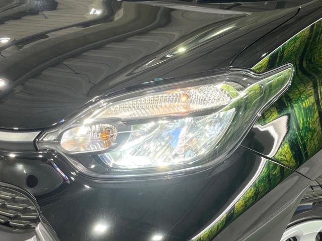 シエンタ ハイブリッドＸ　登録済未使用車　衝突軽減　レーダークルーズ　電動スライドドア　スマートキー　ＬＥＤヘッドライト　オートハイビーム　オートエアコン　オートライト　電動格納ドアミラー　バニティミラー（12枚目）