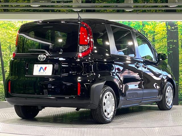 シエンタ ハイブリッドＸ　登録済未使用車　衝突軽減　レーダークルーズ　電動スライドドア　スマートキー　ＬＥＤヘッドライト　オートハイビーム　オートエアコン　オートライト　電動格納ドアミラー　バニティミラー（17枚目）