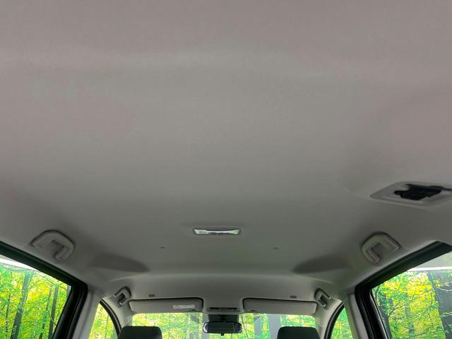 シエンタ ハイブリッドＸ　登録済未使用車　衝突軽減　レーダークルーズ　電動スライドドア　スマートキー　ＬＥＤヘッドライト　オートハイビーム　オートエアコン　オートライト　電動格納ドアミラー　バニティミラー（33枚目）