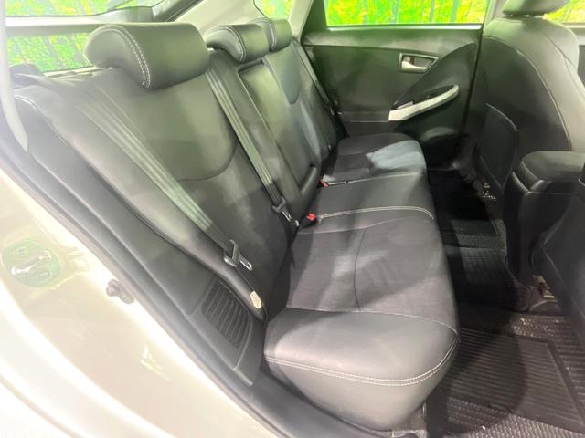 プリウス G 禁煙車 SDナビ クルーズコントロール バックカメラ ETC ハーフレザーシート パワーシート スマートキー HIDヘッドライト オートエアコン 純正15インチアルミホイール Bluetooth(9枚目)