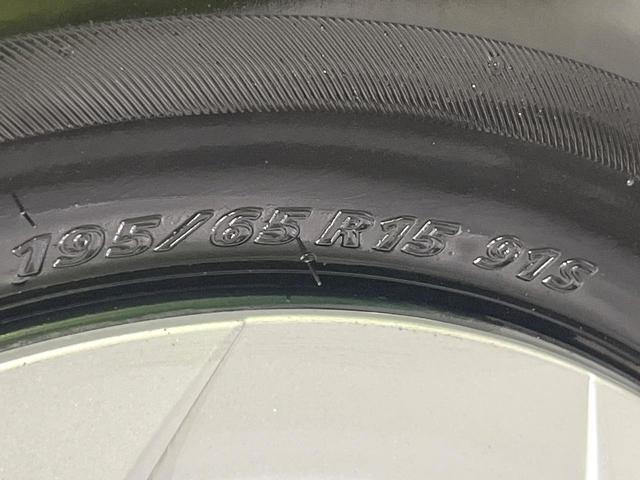 プリウス G 禁煙車 SDナビ クルーズコントロール バックカメラ ETC ハーフレザーシート パワーシート スマートキー HIDヘッドライト オートエアコン 純正15インチアルミホイール Bluetooth(50枚目)