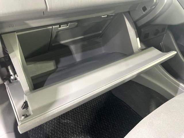 プリウスアルファ Ｓツーリングセレクション　禁煙車　純正ＳＤナビ　ＥＴＣ　オートライト　スマートキー　ＬＥＤヘッドライト　オートエアコン　純正１７インチアルミホイール　ヘッドライトウォッシャー　シートリフタ　Ｂｌｕｅｔｏｏｔｈ　ＣＤ　ＤＶＤ再生（36枚目）