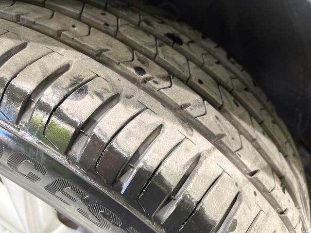 プリウスアルファ Ｓツーリングセレクション　禁煙車　純正ＳＤナビ　ＥＴＣ　オートライト　スマートキー　ＬＥＤヘッドライト　オートエアコン　純正１７インチアルミホイール　ヘッドライトウォッシャー　シートリフタ　Ｂｌｕｅｔｏｏｔｈ　ＣＤ　ＤＶＤ再生（49枚目）