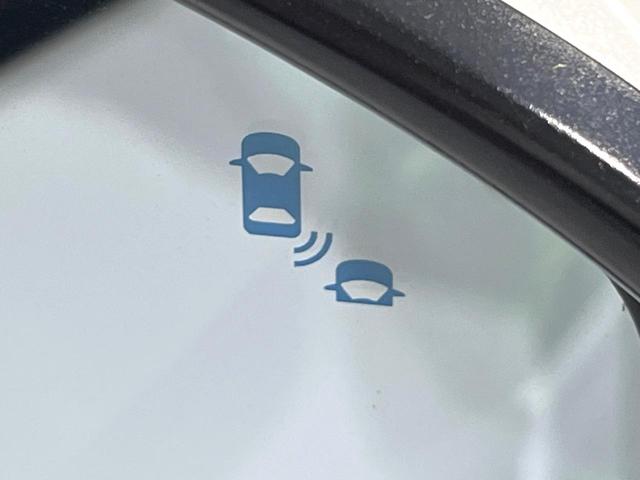 ヴェゼル ｅ：ＨＥＶ　Ｚ　禁煙車　ホンダセンシング　純正９型ナビ　全周囲カメラ　ブラインドスポット　電動リアゲート　シートヒーター　電動パーキングブレーキ　パドルシフト　ＥＴＣ　シーケンシャルターンランプ　コーナーセンサー（6枚目）