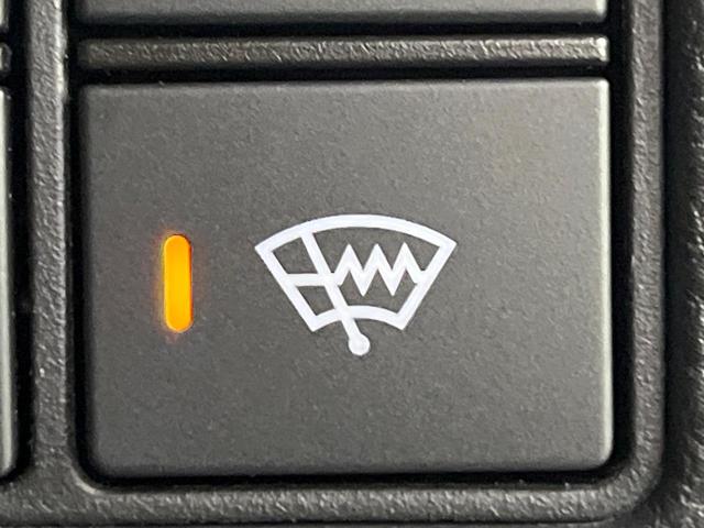 ヴェゼル ｅ：ＨＥＶ　Ｚ　禁煙車　ホンダセンシング　純正９型ナビ　全周囲カメラ　ブラインドスポット　電動リアゲート　シートヒーター　電動パーキングブレーキ　パドルシフト　ＥＴＣ　シーケンシャルターンランプ　コーナーセンサー（35枚目）