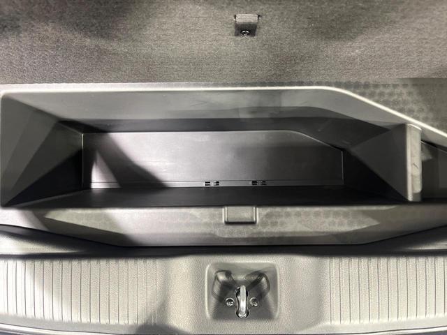 ヴェゼル ｅ：ＨＥＶ　Ｚ　禁煙車　ホンダセンシング　純正９型ナビ　全周囲カメラ　ブラインドスポット　電動リアゲート　シートヒーター　電動パーキングブレーキ　パドルシフト　ＥＴＣ　シーケンシャルターンランプ　コーナーセンサー（51枚目）