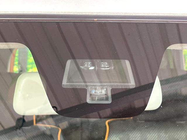 ハスラー Ｇ　禁煙車　２トーンカラー　純正ナビ　バックカメラ　オートエアコン　前席シートヒーター　スマートキー　プッシュスタート　シートリフター　横滑り防止装置　ライトレベライザー（3枚目）