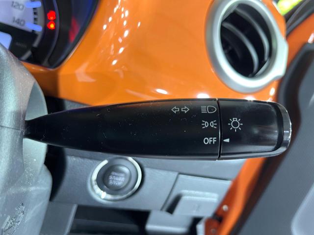 ハスラー Ｇ　禁煙車　２トーンカラー　純正ナビ　バックカメラ　オートエアコン　前席シートヒーター　スマートキー　プッシュスタート　シートリフター　横滑り防止装置　ライトレベライザー（23枚目）