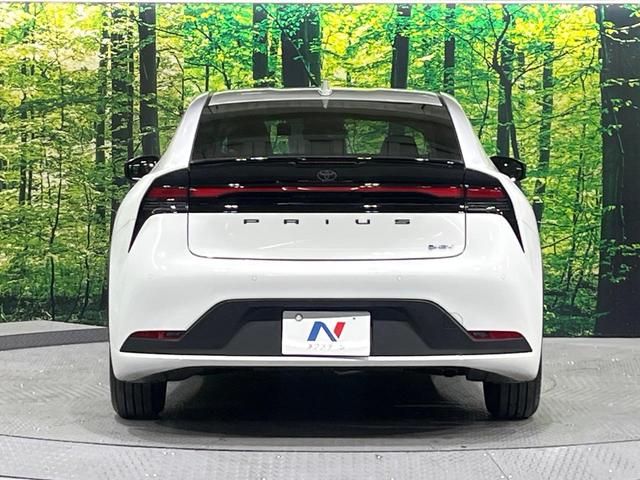 プリウス Ｘ　禁煙車　セーフティセンス　ナビ機能付純正８型ディスプレイ　バックカメラ　ブラインドスポットモニター　ＡＣ１００Ｖ電源　ＬＥＤライト　オートハイビーム　レーダークルーズ　ドラレコ　オートエアコン　ＥＴＣ（15枚目）