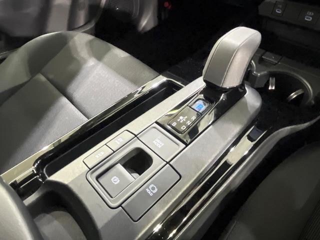 プリウス Ｘ　禁煙車　セーフティセンス　ナビ機能付純正８型ディスプレイ　バックカメラ　ブラインドスポットモニター　ＡＣ１００Ｖ電源　ＬＥＤライト　オートハイビーム　レーダークルーズ　ドラレコ　オートエアコン　ＥＴＣ（28枚目）