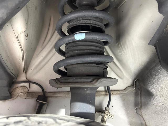 デイズ J エマージェンシーブレーキ・レス 禁煙車 メモリーナビ CD 地デジ エアコン ドラレコ ライトレベライザー 横滑り防止装置(27枚目)