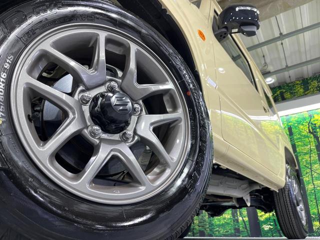 ジムニー ＸＣ　４ＷＤ　禁煙車　メモリーナビ　Ｂｌｕｅｔｏｏｔｈ再生　クルーズコントロール　コーナーセンサー　ＬＥＤライト　オートライト　車線逸脱警報　前席シートヒーター　ダウンヒルアシスト　スマートキー（13枚目）