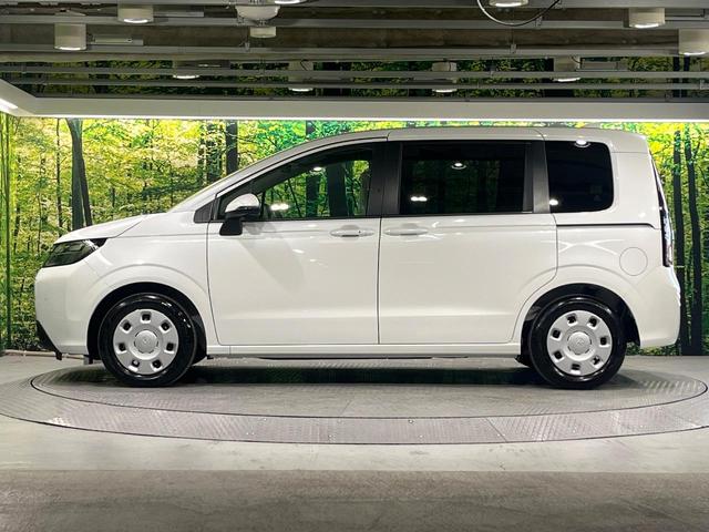 フリード エアー 登録済未使用車 ホンダセンシング 純正9型ナビ バックカメラ アダプティブクルーズ 両側電動スライド 誤発進抑制機能 車線逸脱警報 オートハイビーム LEDヘッド オートエアコン スマートキー(42枚目)