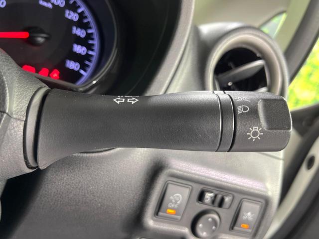 ノート X 禁煙車 エマージェンシーブレーキ メモリーナビ 地デジ スマートキー プッシュスタート ドラレコ 車線逸脱警報 横滑り防止装置(26枚目)