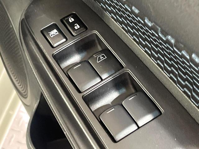 ノート X 禁煙車 エマージェンシーブレーキ メモリーナビ 地デジ スマートキー プッシュスタート ドラレコ 車線逸脱警報 横滑り防止装置(36枚目)