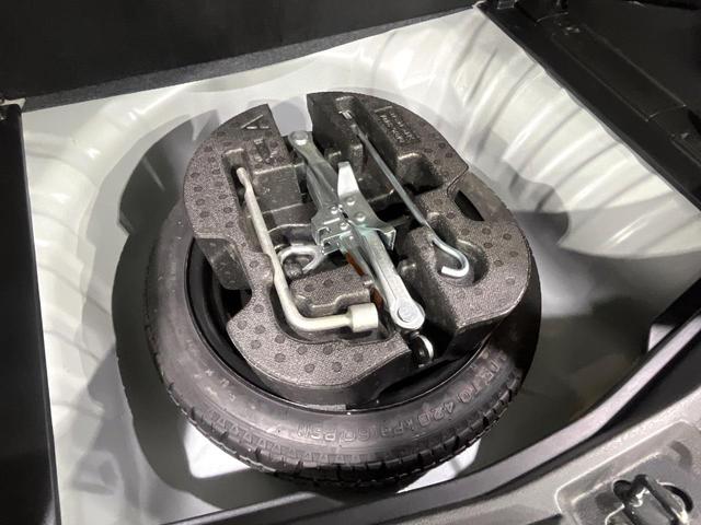 ノート X 禁煙車 エマージェンシーブレーキ メモリーナビ 地デジ スマートキー プッシュスタート ドラレコ 車線逸脱警報 横滑り防止装置(45枚目)