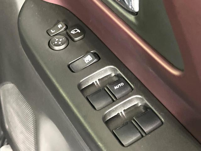 スペーシアカスタム ハイブリッドXSターボ 禁煙車 衝突軽減 純正9型ナビ 全周囲カメラ 両側電動スライド 前席シートヒーター パドルシフト ETC ステアリングヒーター ヘッドアップディスプレイ オートエアコン 純正15インチAW(50枚目)