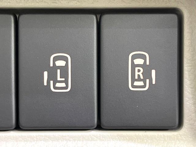 エブリイワゴン ＰＺターボスペシャル　届出済未使用車　セーフティサポート　両側電動スライド　コーナーセンサー　スマートキー　プッシュスタート　シートヒーター　車線逸脱警報　横滑り防止装置　オートエアコン　ＬＥＤライト　オートライト（4枚目）