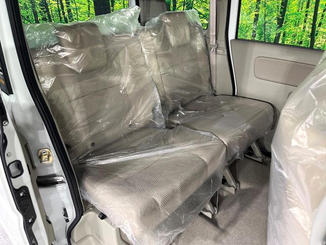 エブリイワゴン ＰＺターボスペシャル　届出済未使用車　セーフティサポート　両側電動スライド　コーナーセンサー　スマートキー　プッシュスタート　シートヒーター　車線逸脱警報　横滑り防止装置　オートエアコン　ＬＥＤライト　オートライト（9枚目）