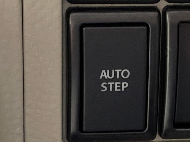 エブリイワゴン ＰＺターボスペシャル　届出済未使用車　セーフティサポート　両側電動スライド　コーナーセンサー　スマートキー　プッシュスタート　シートヒーター　車線逸脱警報　横滑り防止装置　オートエアコン　ＬＥＤライト　オートライト（25枚目）