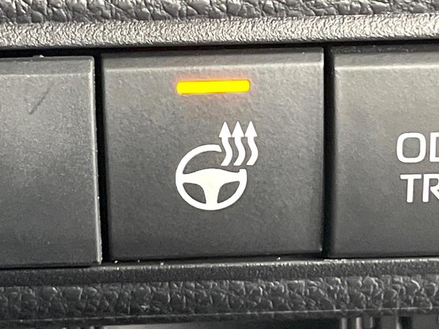 カローラツーリング ハイブリッド　ダブルバイビー　禁煙車　セーフティセンス　純正１０．５型ナビ　バックカメラ　前席シートヒーター　ＡＣ１００Ｖ電源　電動パーキングブレーキ　オートハイビーム　ＬＥＤライト　ＥＴＣ　純正１７インチＡＷ（21枚目）