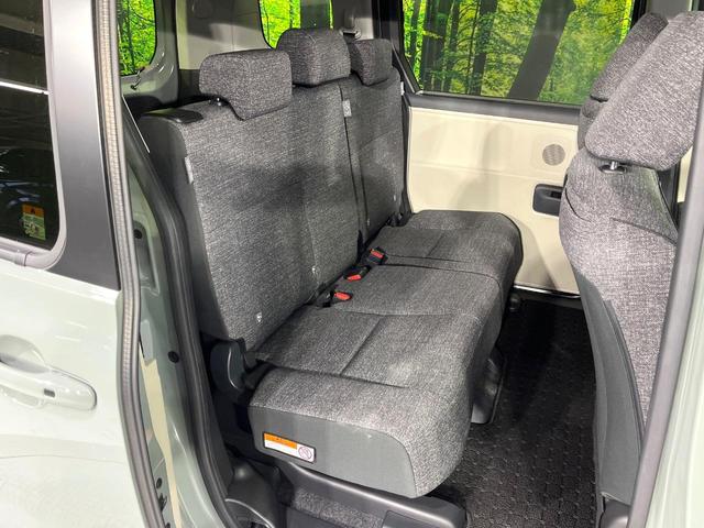 シエンタ ハイブリッドZ 禁煙車 セーフティセンス 純正10.5型ナビ 全周囲カメラ 両側電動スライド AC100V電源 ステアリングヒーター 前席シートヒーター ETC オートハイビーム LEDライト ウィンカーミラー(9枚目)