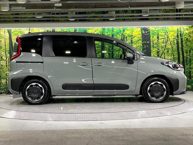 シエンタ ハイブリッドZ 禁煙車 セーフティセンス 純正10.5型ナビ 全周囲カメラ 両側電動スライド AC100V電源 ステアリングヒーター 前席シートヒーター ETC オートハイビーム LEDライト ウィンカーミラー(35枚目)