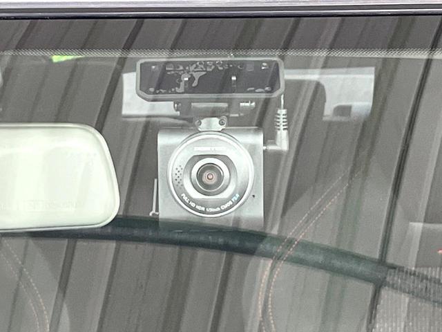 スイフトスポーツ ベースグレード 禁煙車 セーフティサポート 純正ナビ 全周囲カメラ アダプティブクルーズ 車線逸脱警報 コーナーセンサー オートエアコン LEDライト ハイビームアシスト パドルシフト シートヒーター スマートキー(25枚目)