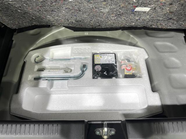 スイフトスポーツ ベースグレード 禁煙車 セーフティサポート 純正ナビ 全周囲カメラ アダプティブクルーズ 車線逸脱警報 コーナーセンサー オートエアコン LEDライト ハイビームアシスト パドルシフト シートヒーター スマートキー(42枚目)