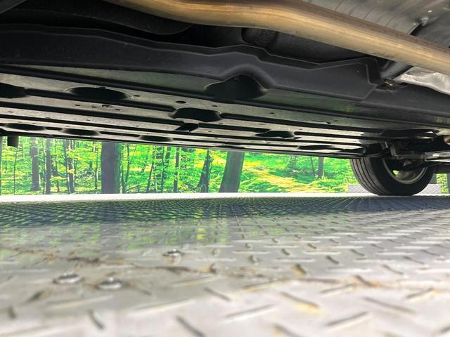 ＷＲ－Ｖ Ｚ　禁煙車　ホンダセンシング　ホンダコネクトナビ　レーダークルーズ　バックカメラ　ハーフレザーシート　ＥＴＣ　ドラレコ　スマートキー　ＬＥＤヘッドライト　純正１７インチアルミ　オートライト　オートエアコン（22枚目）